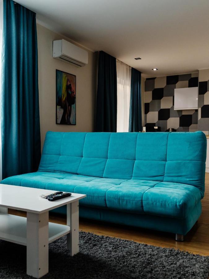 Shanti, Best Apts Uralsk Exterior foto